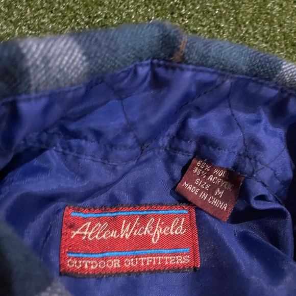 Allen Wickfield Flannel - Picture 4 of 4
